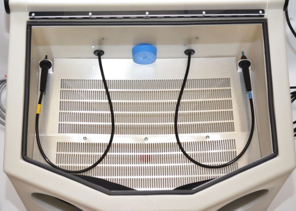 VANIMAN FLOOR SCREEN, (SANDSTORM XL) (ALUMINUM)